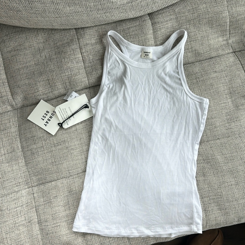 Aritzia cami top